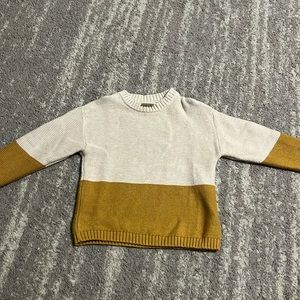 Zara yellow beige sweater size 2-3